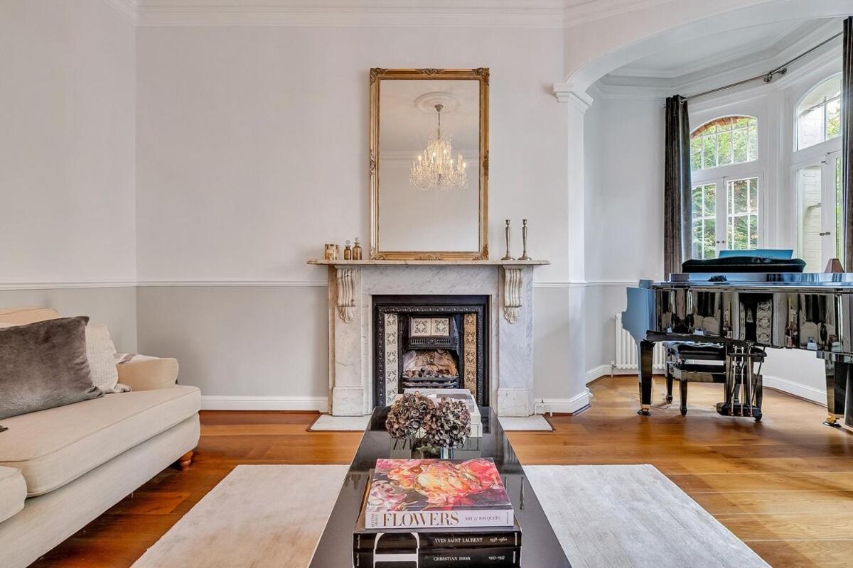 Luxury Kensington Flat - Private Garden - Tube 4 Min Walk Apartment London Exterior photo